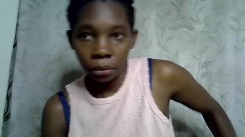 Snapshot of afronubians_ chatting on 02/27/25, 05:56 pink and josphen online show from 02/27/25, 05:56