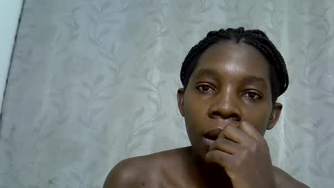 Snapshot of afronubians_ chatting on 02/28/25, 04:31 pink and josphen online show from 02/28/25, 04:31