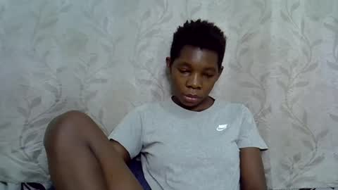 Snapshot of afronubians_ chatting on 03/03/25, 05:20 pink and josphen online show from 03/03/25, 05:20