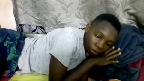 Snapshot of afronubians_ chatting on 03/10/25, 08:15 pink and josphen online show from 03/10/25, 08:15