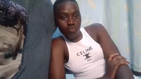 Snapshot of afronubians_ chatting on 04/10/26, 06:51 pink and josphen online show from 04/10/26, 06:51