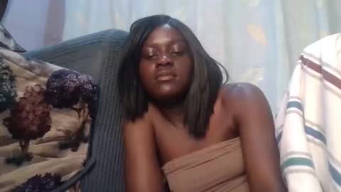 Snapshot of afronubians_ chatting on 04/11/26, 07:02 pink and josphen online show from 04/11/26, 07:02