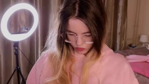 Snapshot of afterdarkduo chatting on 11/06/25, 07:59 afterdarkduo online show from 11/06/25, 07:59