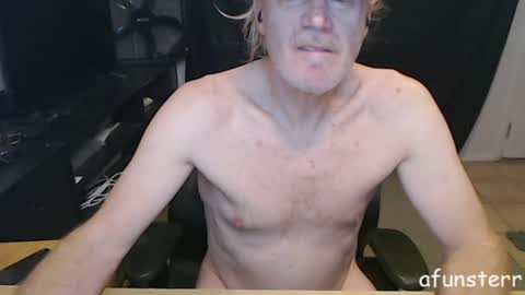 afunsterr online show from 06/18/26, 02:34