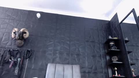 Snapshot of agata_darkness chatting on 02/01/25, 02:56 Miss Agata online show from 02/01/25, 02:56