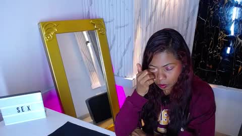 Snapshot of agata_grubisic chatting on 03/09/25, 04:11 Agata grubisic online show from 03/09/25, 04:11