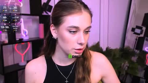 Snapshot of agata_li chatting on 12/17/25, 08:09 Agata online show from 12/17/25, 08:09