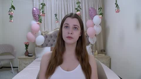 Agata Aisitt online show from 03/12/25, 08:41