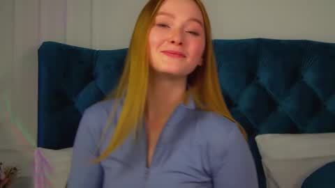 AgataFoxley online show from 11/22/25, 06:29