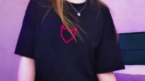 Snapshot of agatafoxley chatting on 07/02/26, 06:25 AgataFoxley online show from 07/02/26, 06:25