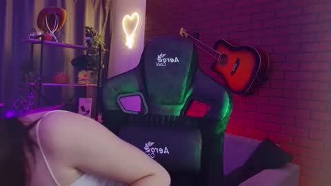 Agata online show from 11/25/25, 08:47