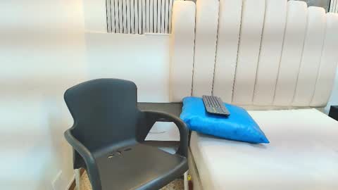 AGATHA online show from 01/14/26, 12:55