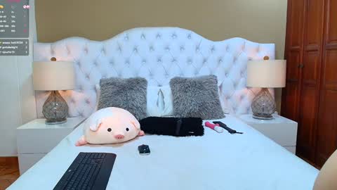  Agatha  online show from 12/14/24, 07:46