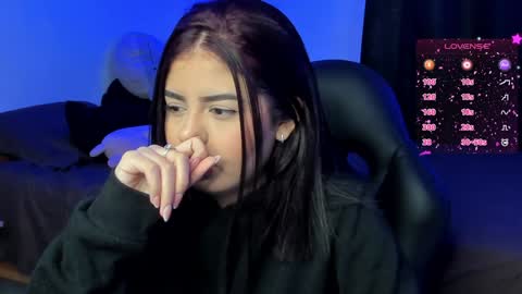 Snapshot of agatha_riccie chatting on 02/08/25, 06:54 Cat online show from 02/08/25, 06:54