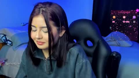 Snapshot of agatha_riccie chatting on 03/01/25, 06:46 Cat online show from 03/01/25, 06:46