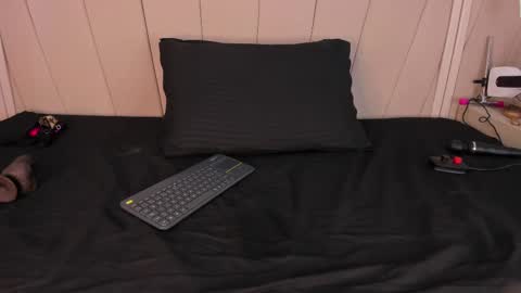 Agatha Steel online show from 03/03/25, 10:31