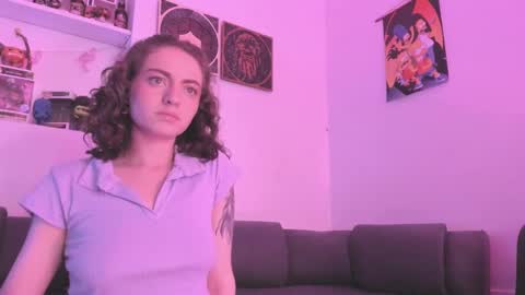 Camila     2 online show from 01/31/25, 04:14