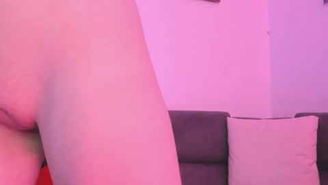 Camila     2 online show from 02/05/25, 08:46