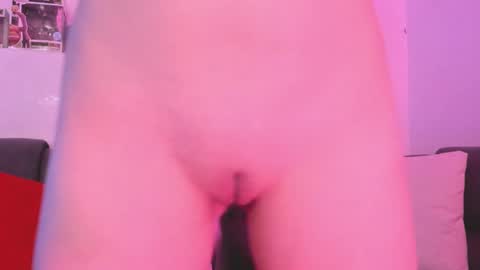 Camila     2 online show from 02/06/25, 12:00