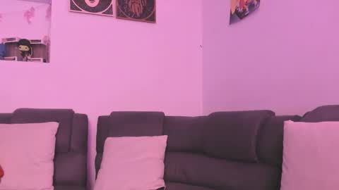 Camila     2 online show from 02/27/25, 12:43