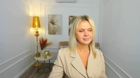 Agatha online show from 03/24/26, 07:30