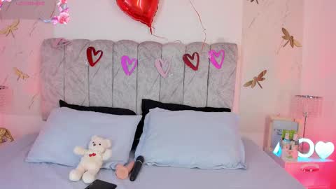 Agatha Owens online show from 03/01/25, 04:58