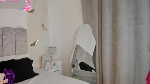 Agatha Owens online show from 03/06/25, 07:03