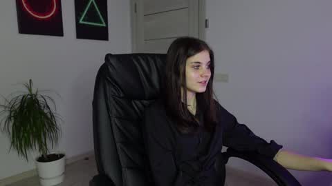 Agelina Lilly Laura online show from 01/22/25, 01:42