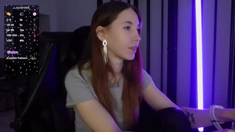 Agelina Lilly Laura online show from 02/25/25, 03:16