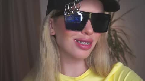 May online show from 04/19/26, 04:06