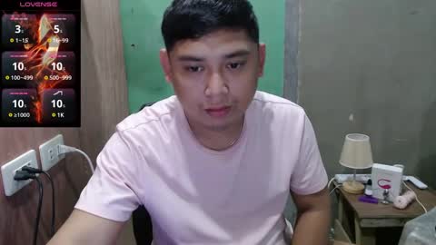 Snapshot of agentcummer_28 chatting on 03/03/25, 04:03 Markii online show from 03/03/25, 04:03