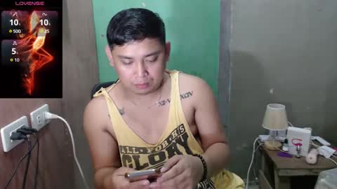 Snapshot of agentcummer_28 chatting on 03/05/25, 06:12 Markii online show from 03/05/25, 06:12