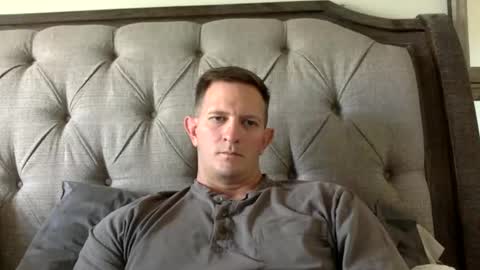 Snapshot of agg3131 chatting on 01/26/25, 01:31 Andrew G online show from 01/26/25, 01:31