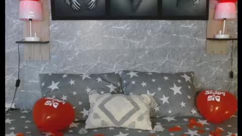 aghata walkerl online show from 02/12/25, 10:15