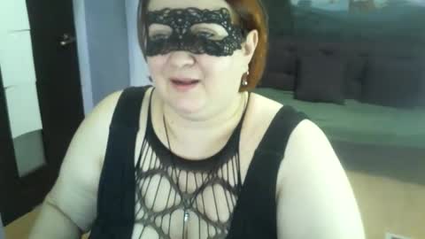AgilaMipo online show from 05/12/26, 06:32