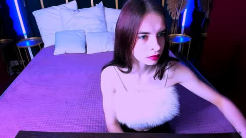 Agnes online show from 04/08/26, 10:59