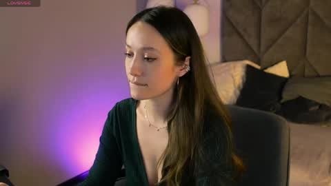 Agnes online show from 06/07/26, 10:46