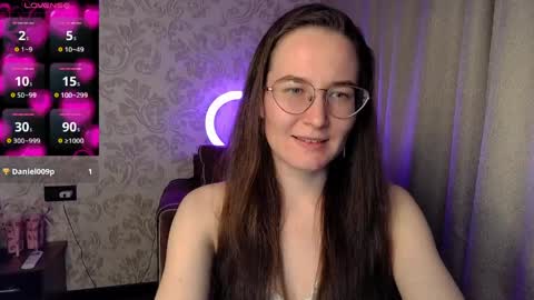 Agnes online show from 03/30/26, 10:44