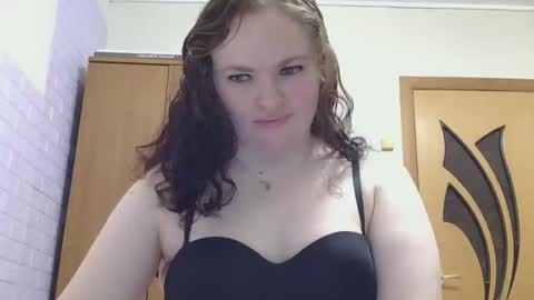 Agnettta online show from 04/13/26, 03:28