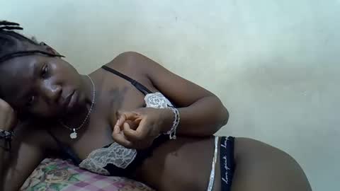 aguas online show from 11/19/25, 03:01