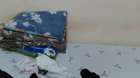 aguas online show from 04/04/26, 03:16