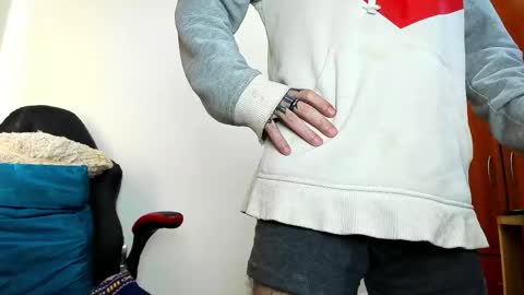 Agustin online show from 02/20/25, 08:58