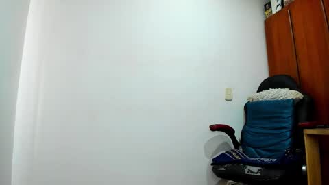 Agustin online show from 02/26/25, 08:33