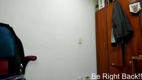 Agustin online show from 09/13/25, 05:24