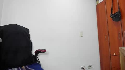 Agustin online show from 02/22/26, 04:27