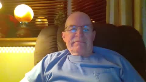 aguynrkfrd online show from 12/09/24, 10:43