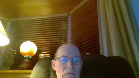 aguynrkfrd online show from 01/24/25, 10:11