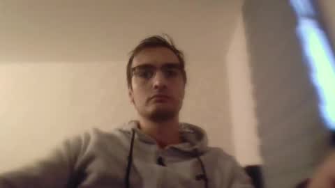 Snapshot of ahbehbi12 chatting on 11/02/25, 03:58 ahbehbi12 online show from 11/02/25, 03:58