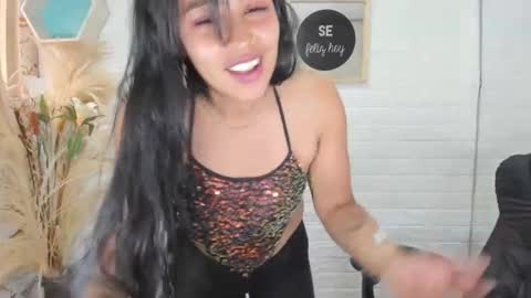 Ahisha online show from 01/28/25, 05:03