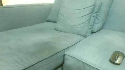 mido hot online show from 09/26/25, 01:53